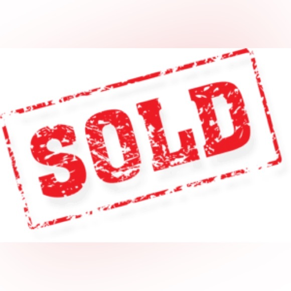 Woman's plaid shacket - Picture 1 of 4